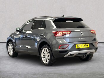Used Volkswagen T-Roc 2025 for sale - 77487518: Photo