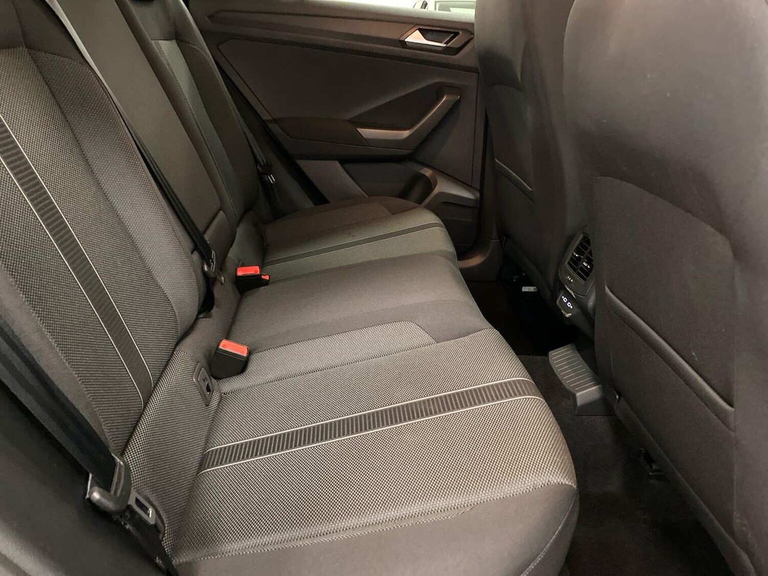 Used Volkswagen T-Roc 2025 for sale - 77487518: Photo 37