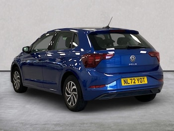 Used Volkswagen Polo 2022 for sale - 76492395: Photo