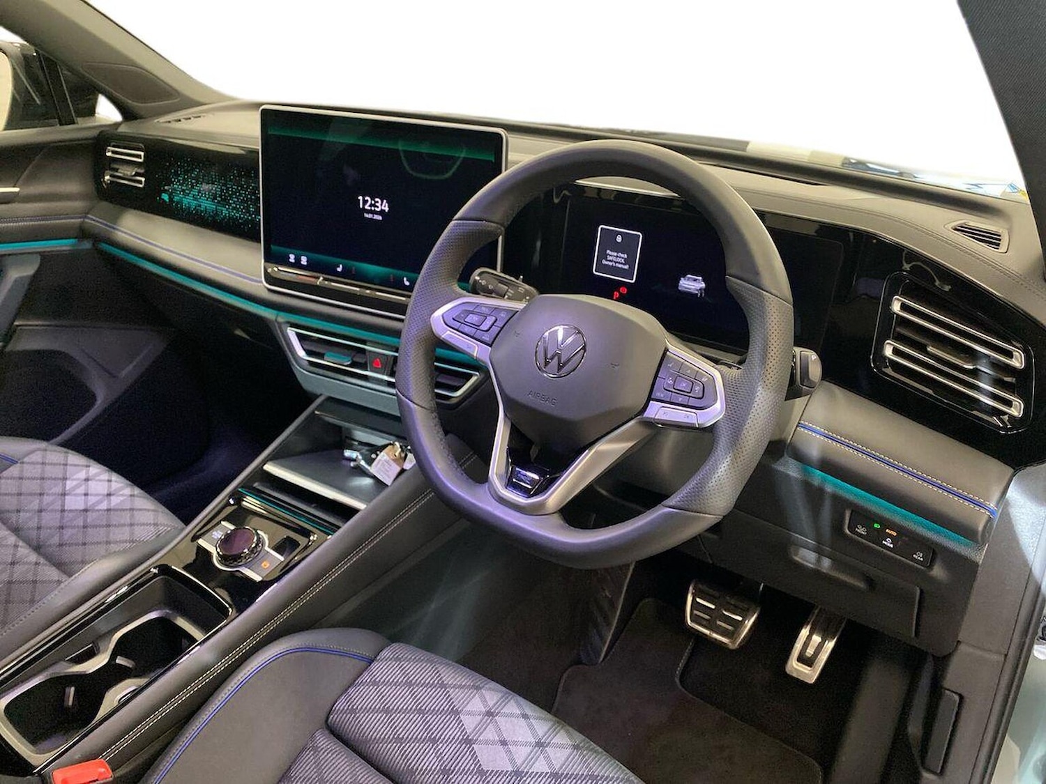 Used Volkswagen Tiguan 2025 for sale - 77803454: Photo 15