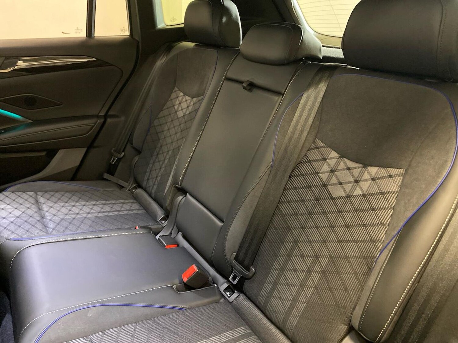 Used Volkswagen Tiguan 2025 for sale - 77803454: Photo 16