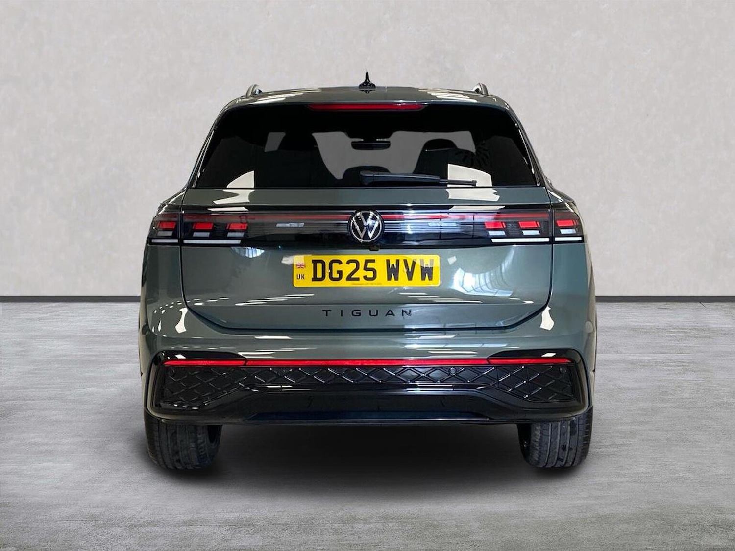 Used Volkswagen Tiguan 2025 for sale - 77803454: Photo 4