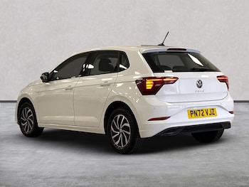 Used Volkswagen Polo 2022 for sale - 76171591: Photo 2