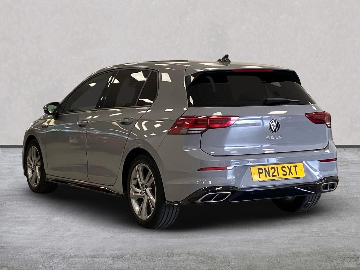 Used Volkswagen Golf 2021 for sale - 75999713: Photo 2