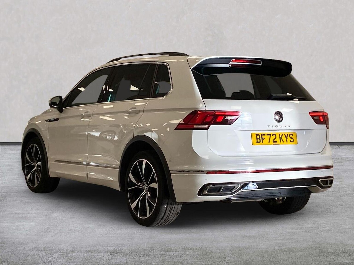 Used Volkswagen Tiguan 2022 for sale - 77003665: Photo 2