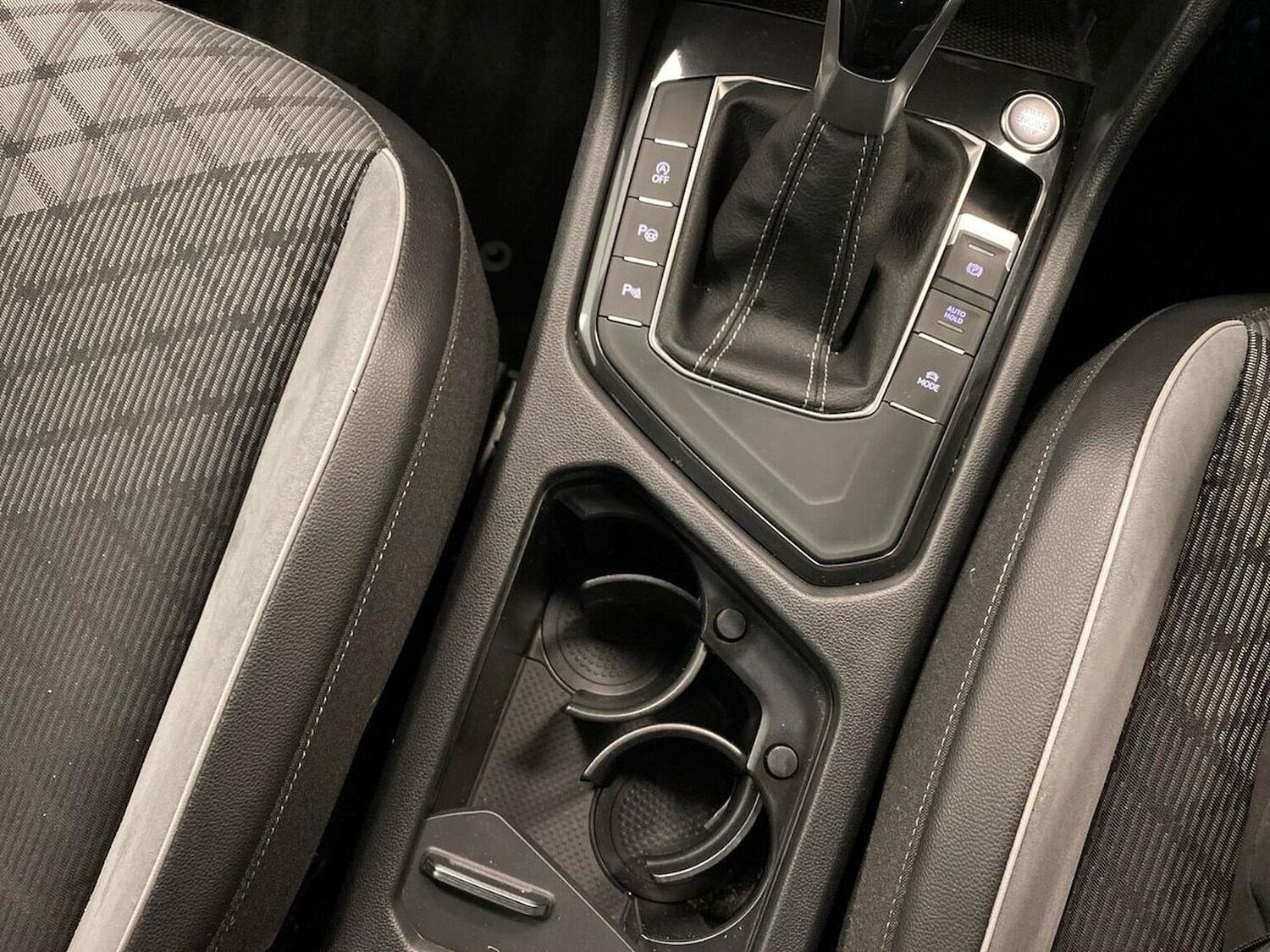 Used Volkswagen Tiguan 2022 for sale - 77003665: Photo 31