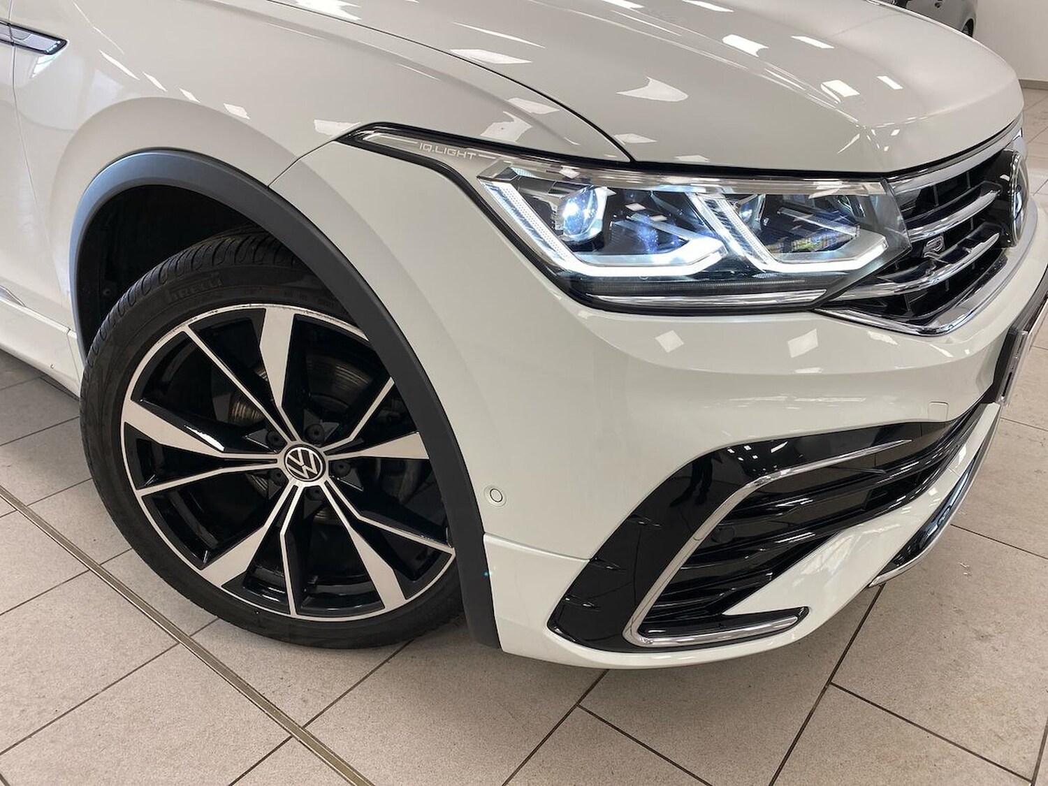 Used Volkswagen Tiguan 2022 for sale - 77003665: Photo 32