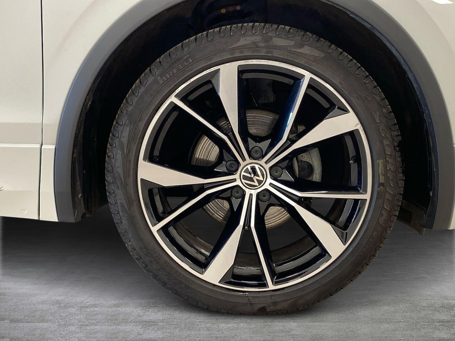 Used Volkswagen Tiguan 2022 for sale - 77003665: Photo 8