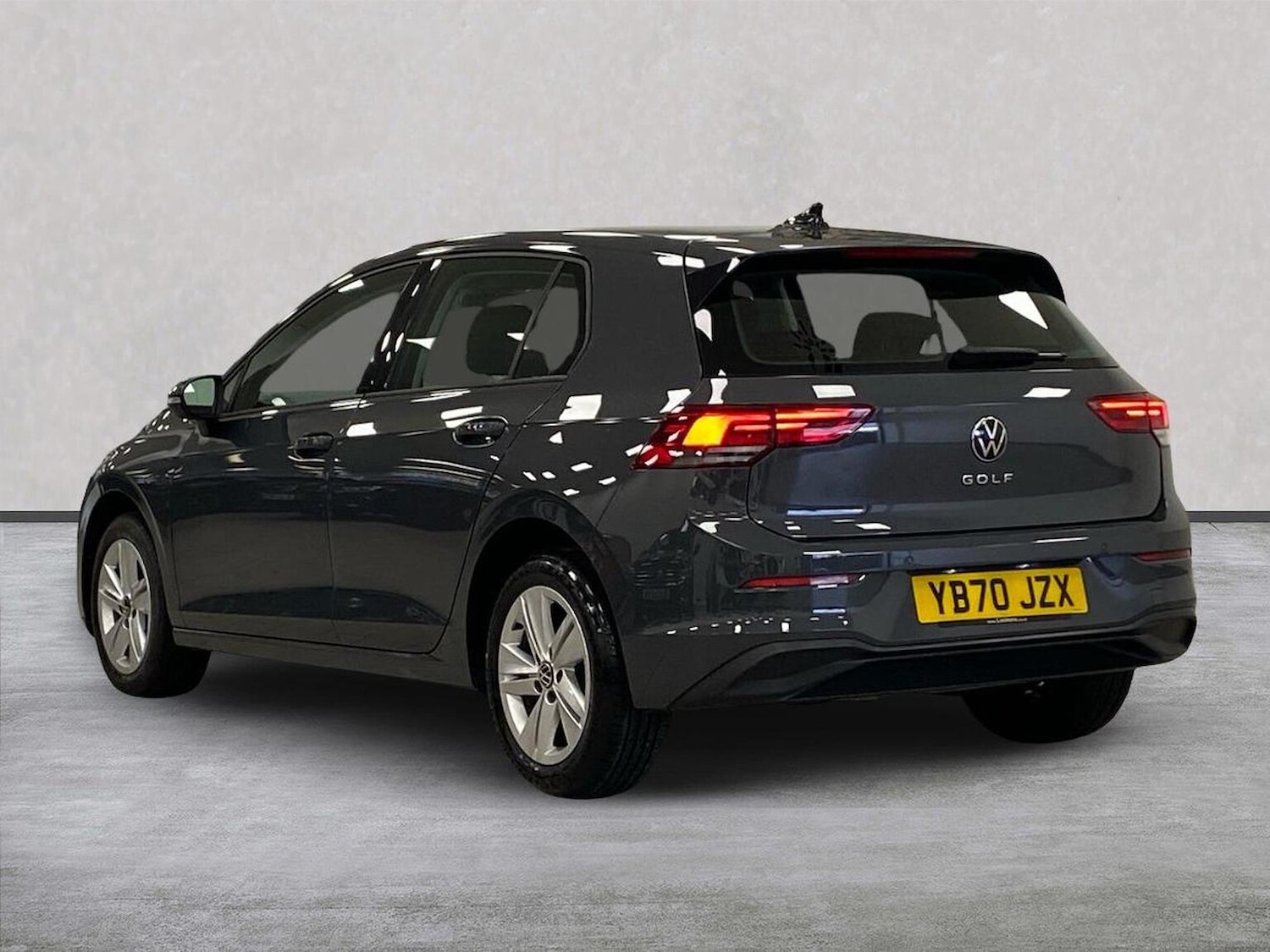 Used Volkswagen Golf 2020 for sale - 76785265: Photo 2
