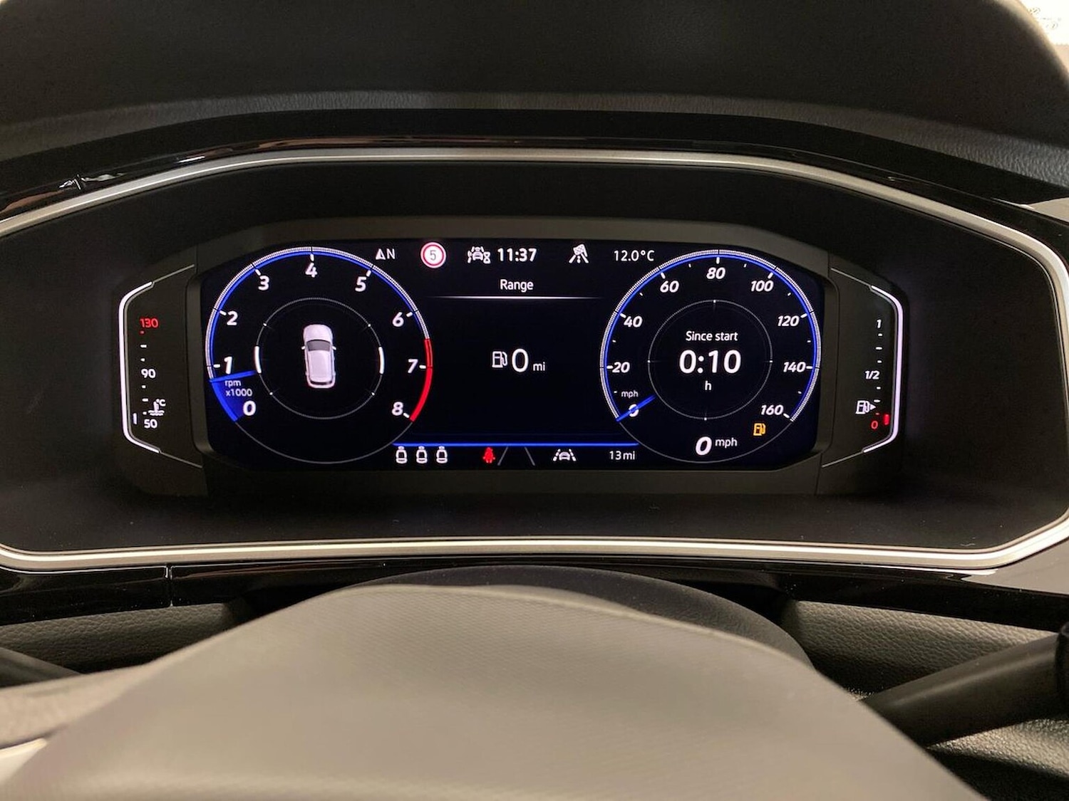 Used Volkswagen T-Roc 2025 for sale - 76637811: Photo 10