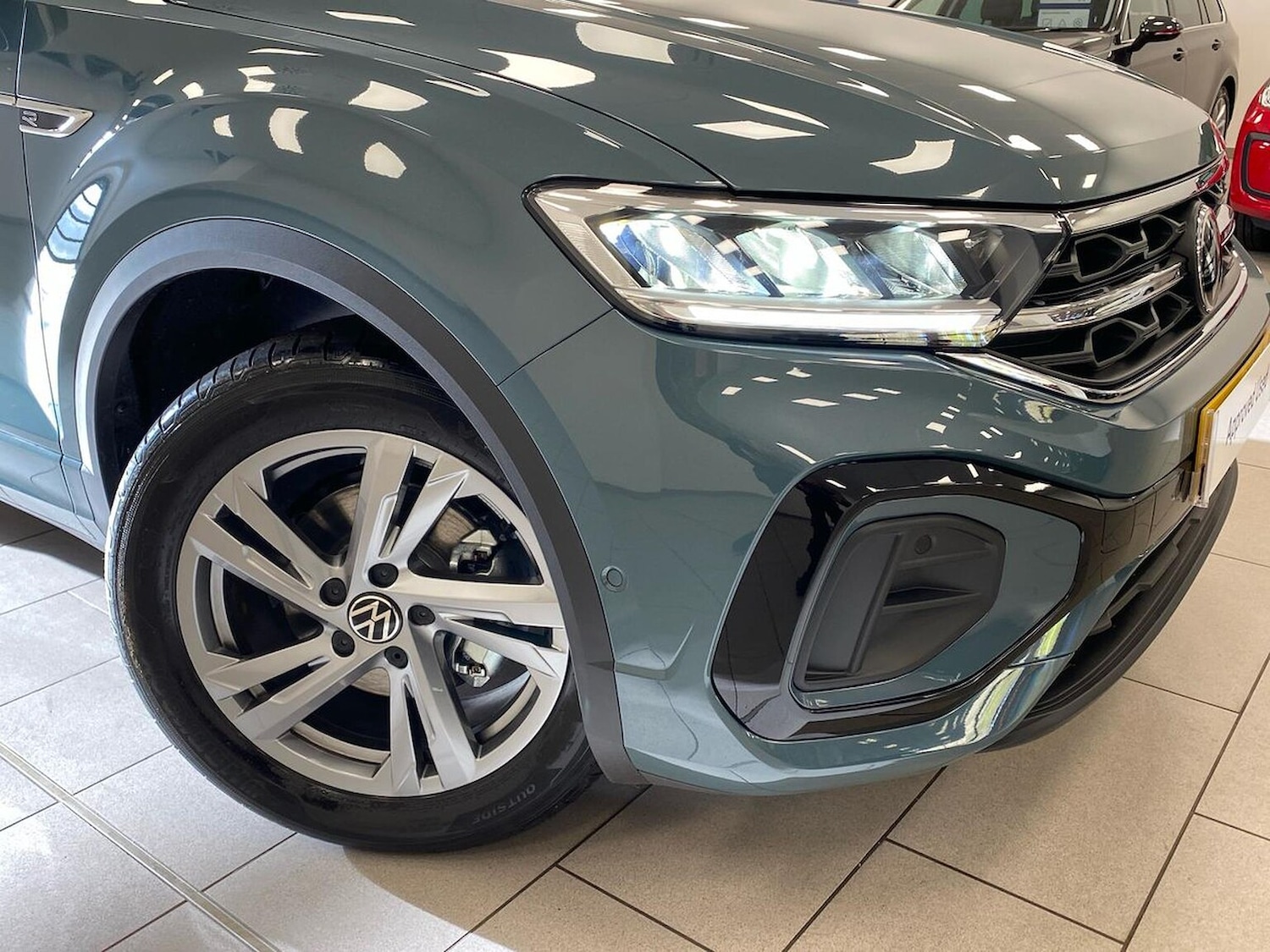 Used Volkswagen T-Roc 2025 for sale - 76637811: Photo 28