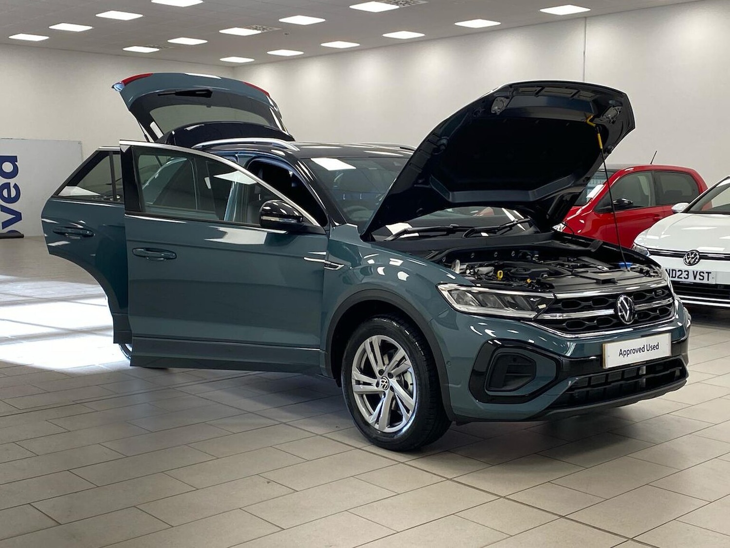 Used Volkswagen T-Roc 2025 for sale - 76637811: Photo 40