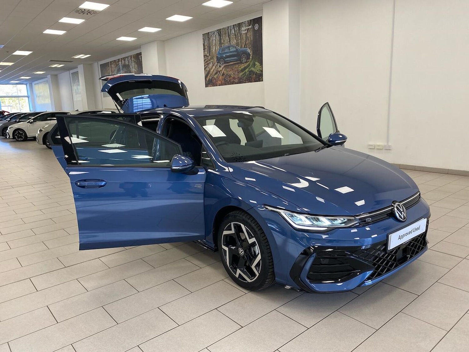 Used Volkswagen Golf 2025 for sale - 76403471: Photo 32