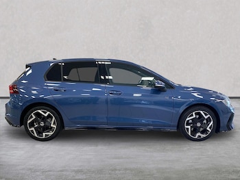 Used Volkswagen Golf 2025 for sale - 76403471: Photo