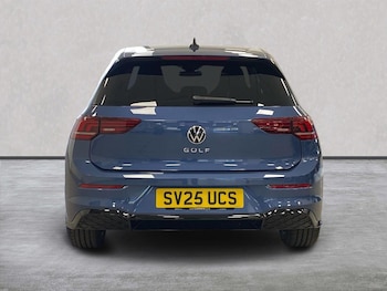 Used Volkswagen Golf 2025 for sale - 76403471: Photo