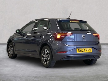 Used Volkswagen Polo 2024 for sale - 79251924: Photo