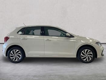 Used Volkswagen Polo 2023 for sale - 79537718: Photo