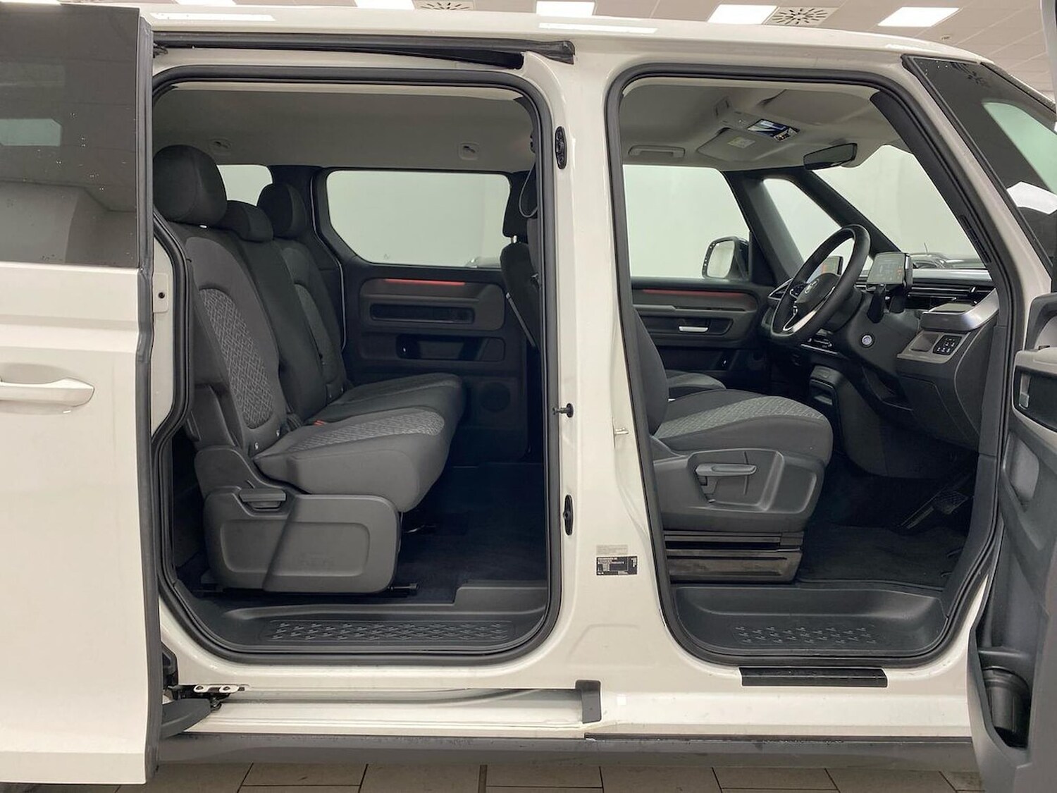 Used Volkswagen ID.Buzz 2023 for sale - 77487453: Photo 37