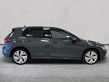Used Volkswagen Golf 2024 for sale - 75971022: Photo