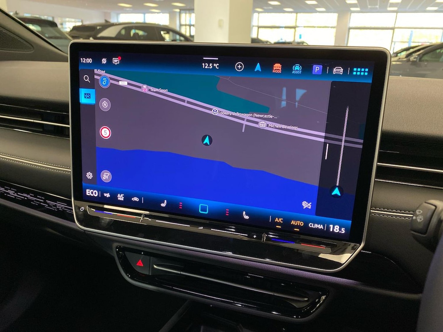 Used Volkswagen ID.7 2025 for sale - 76807491: Photo 24