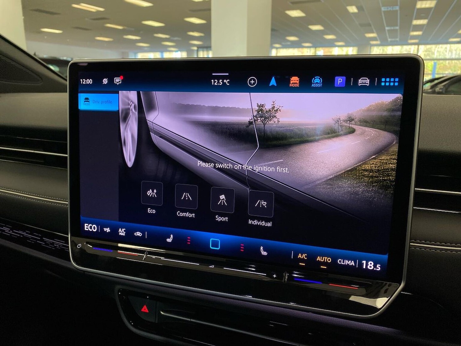 Used Volkswagen ID.7 2025 for sale - 76807491: Photo 25