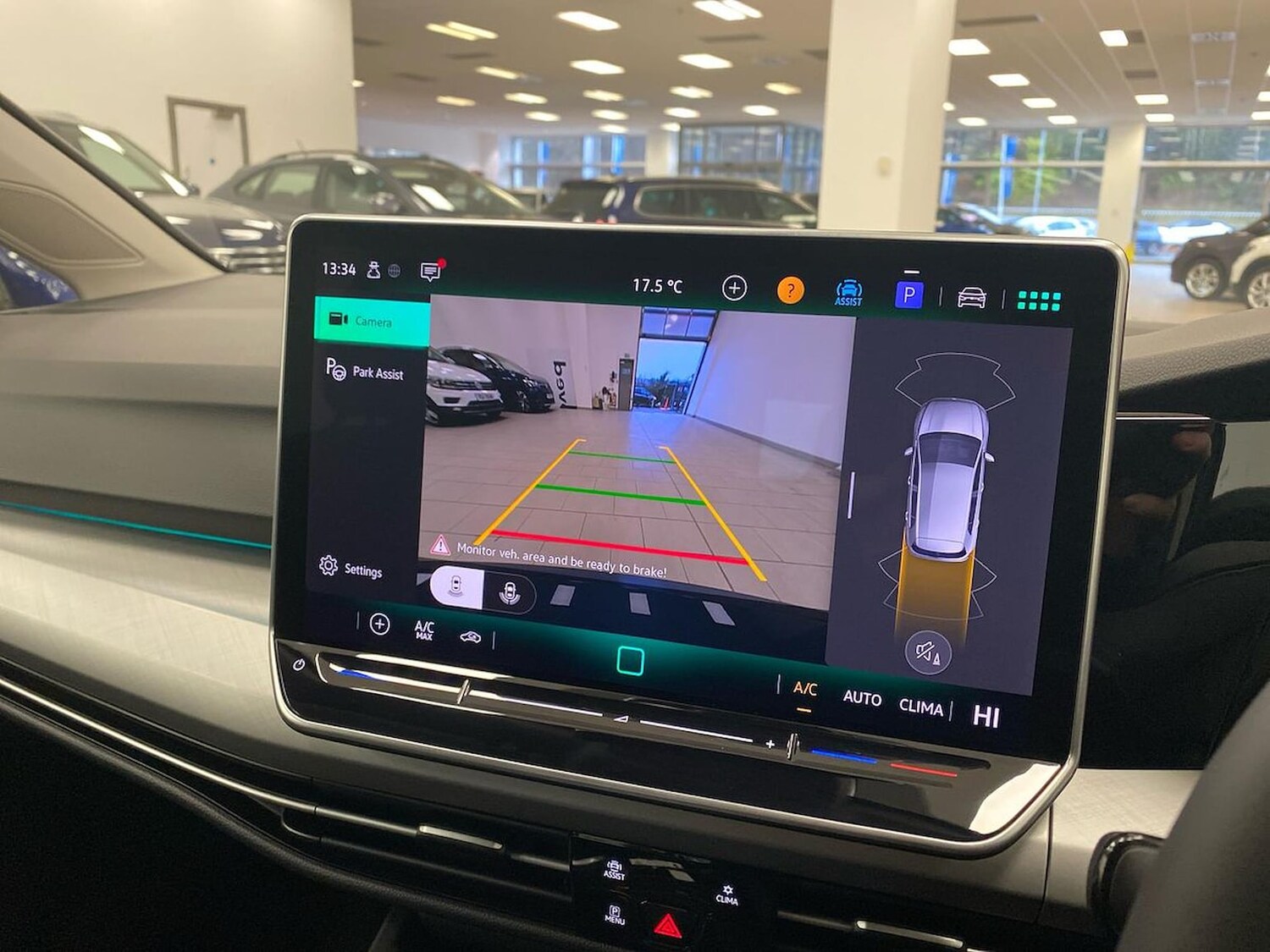 Used Volkswagen Golf 2025 for sale - 77528873: Photo 23