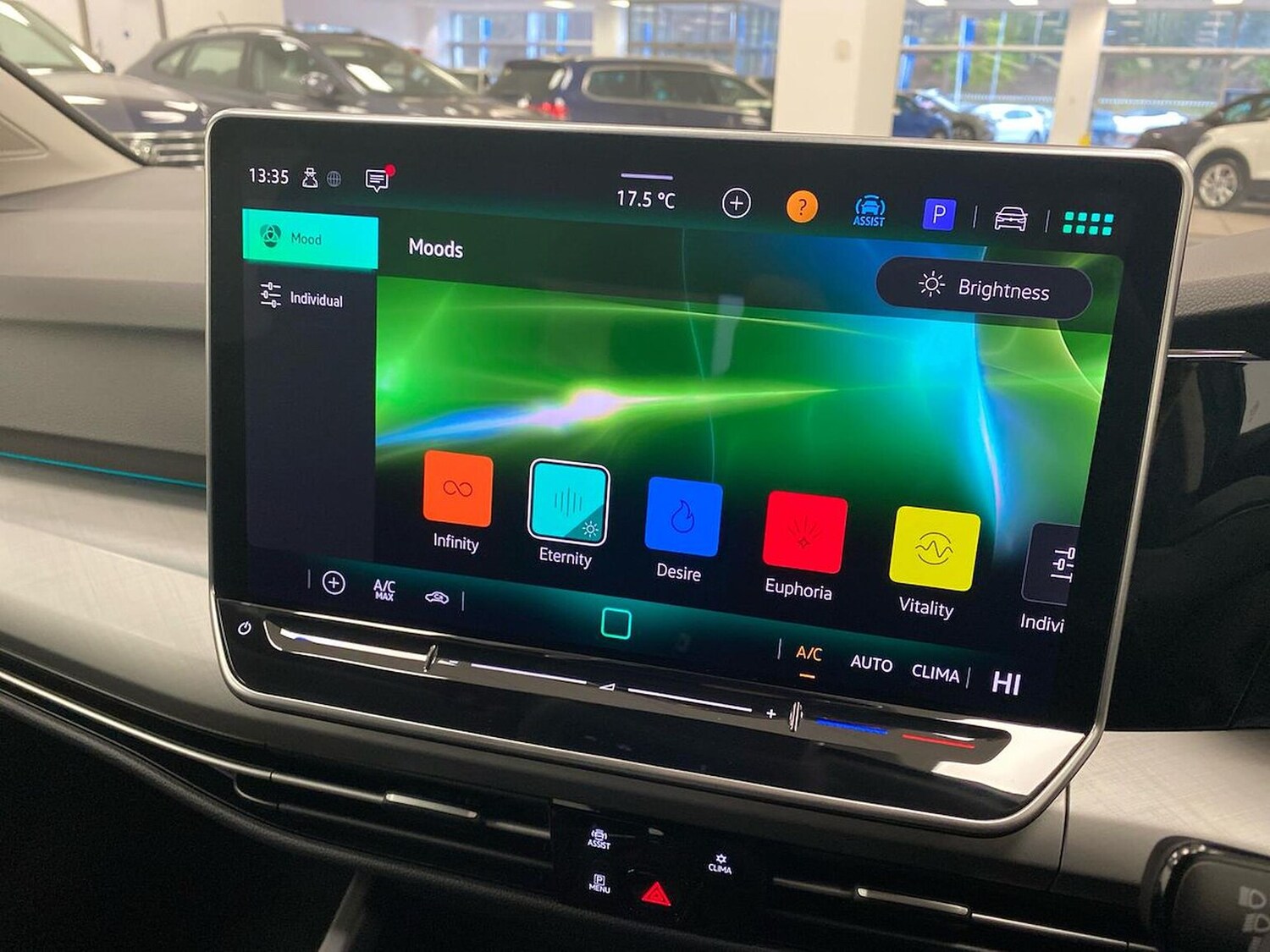 Used Volkswagen Golf 2025 for sale - 77528873: Photo 29