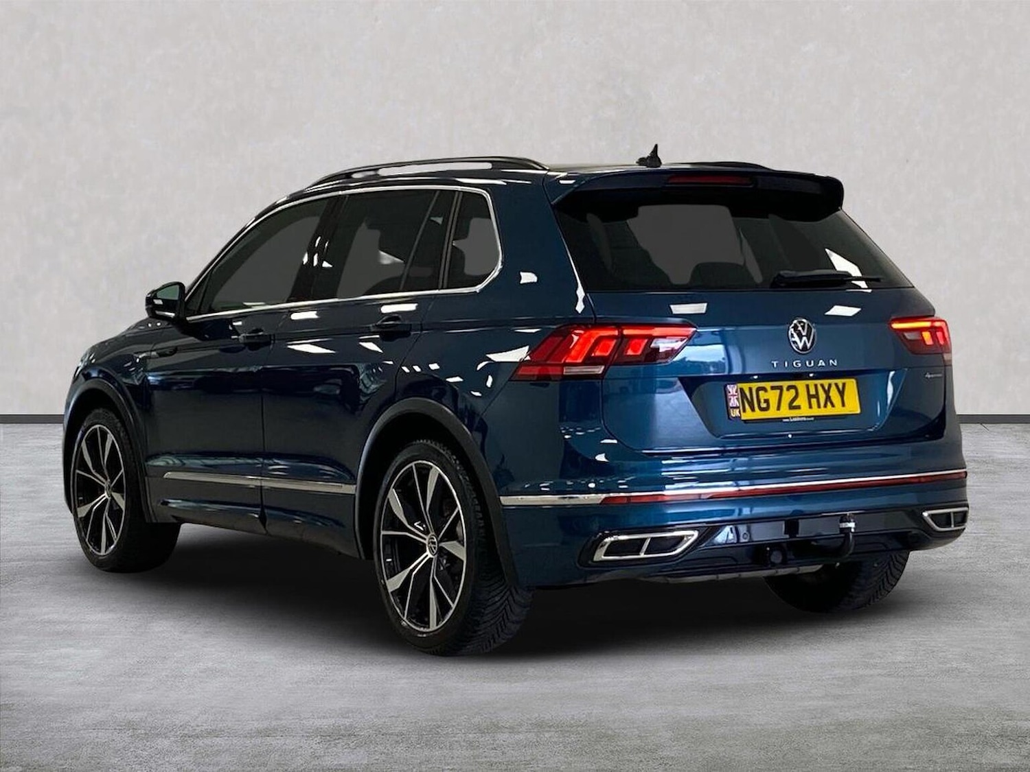 Used Volkswagen Tiguan 2023 for sale - 76171593: Photo 2
