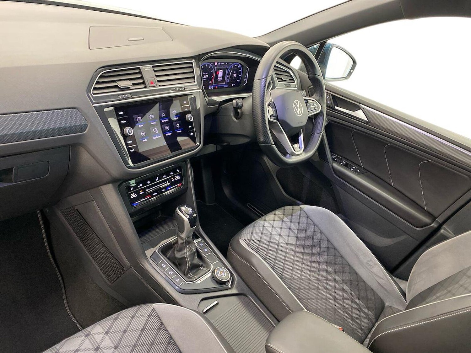 Used Volkswagen Tiguan 2023 for sale - 76171593: Photo 7
