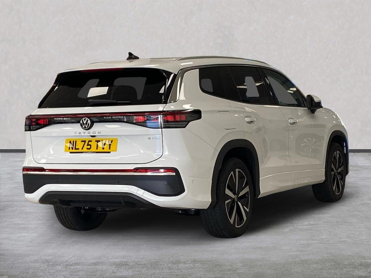 Used Volkswagen Touran 2025 for sale - 76257738: Photo 18