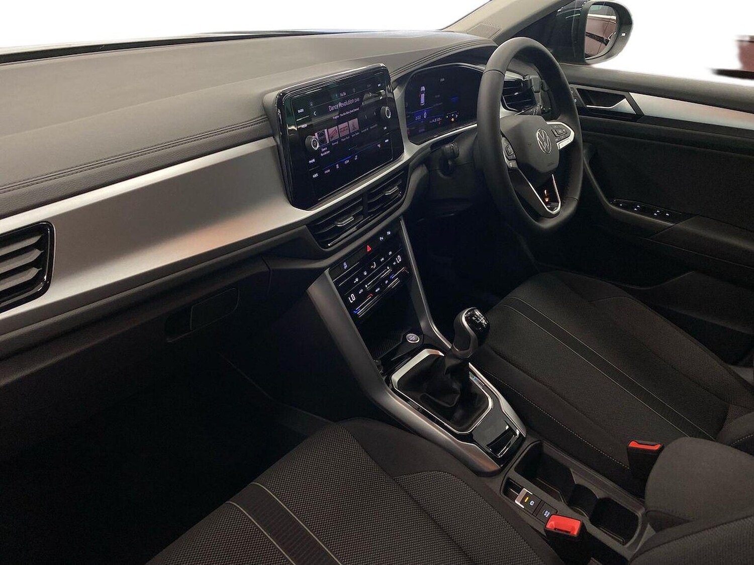 Used Volkswagen T-Roc 2025 for sale - 76115525: Photo 7