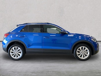 Used Volkswagen T-Roc 2026 for sale - 79115330: Photo