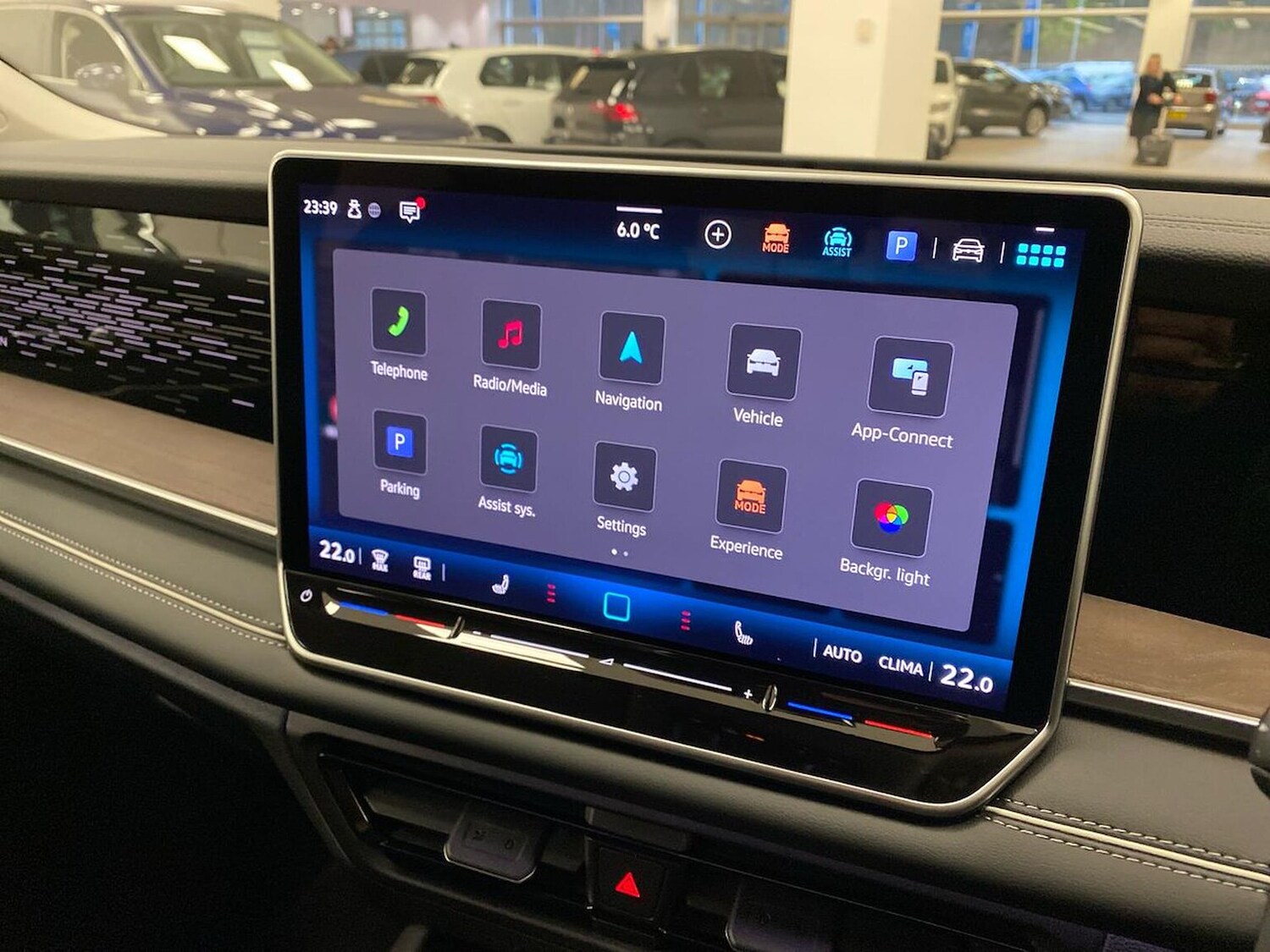 Used Volkswagen Touran 2026 for sale - 77888624: Photo 11