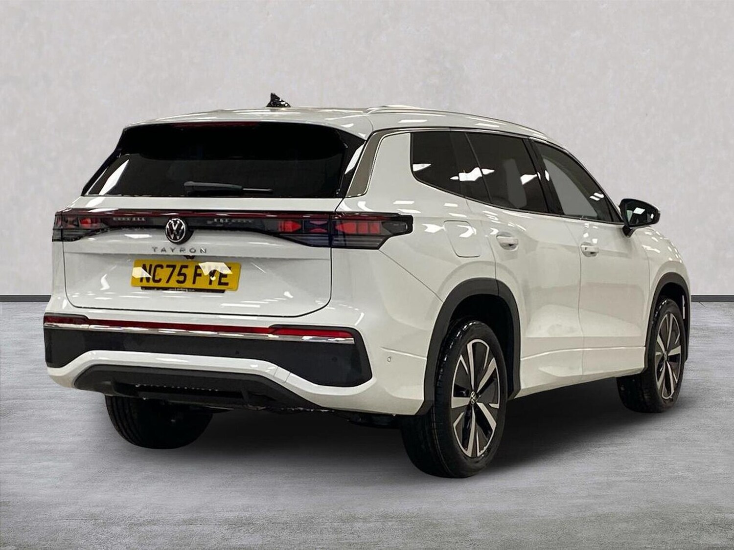 Used Volkswagen Touran 2026 for sale - 77888624: Photo 18