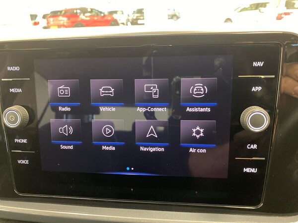 Used Volkswagen T-Roc 2022 for sale - 76187192: Photo 11