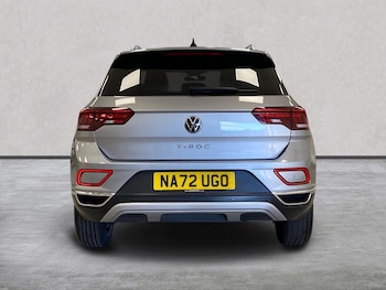 Used Volkswagen T-Roc 2022 for sale - 76187192: Photo 4