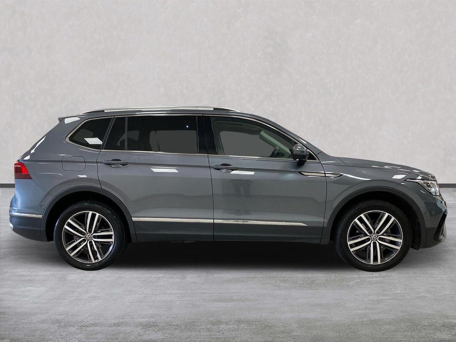 Used Volkswagen Tiguan Allspace 2024 for sale - 76011082: Photo 3