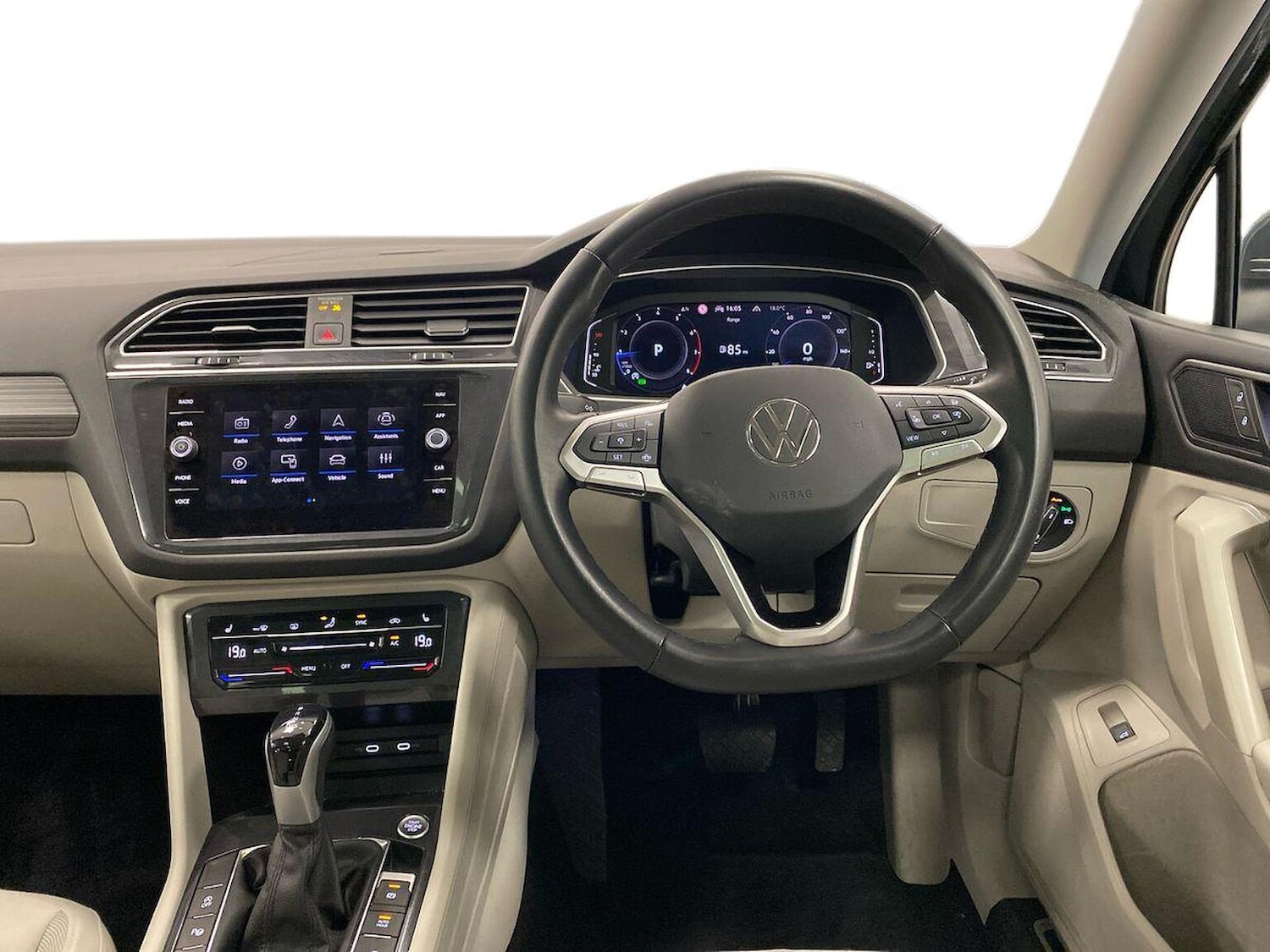 Used Volkswagen Tiguan Allspace 2024 for sale - 76011082: Photo 9