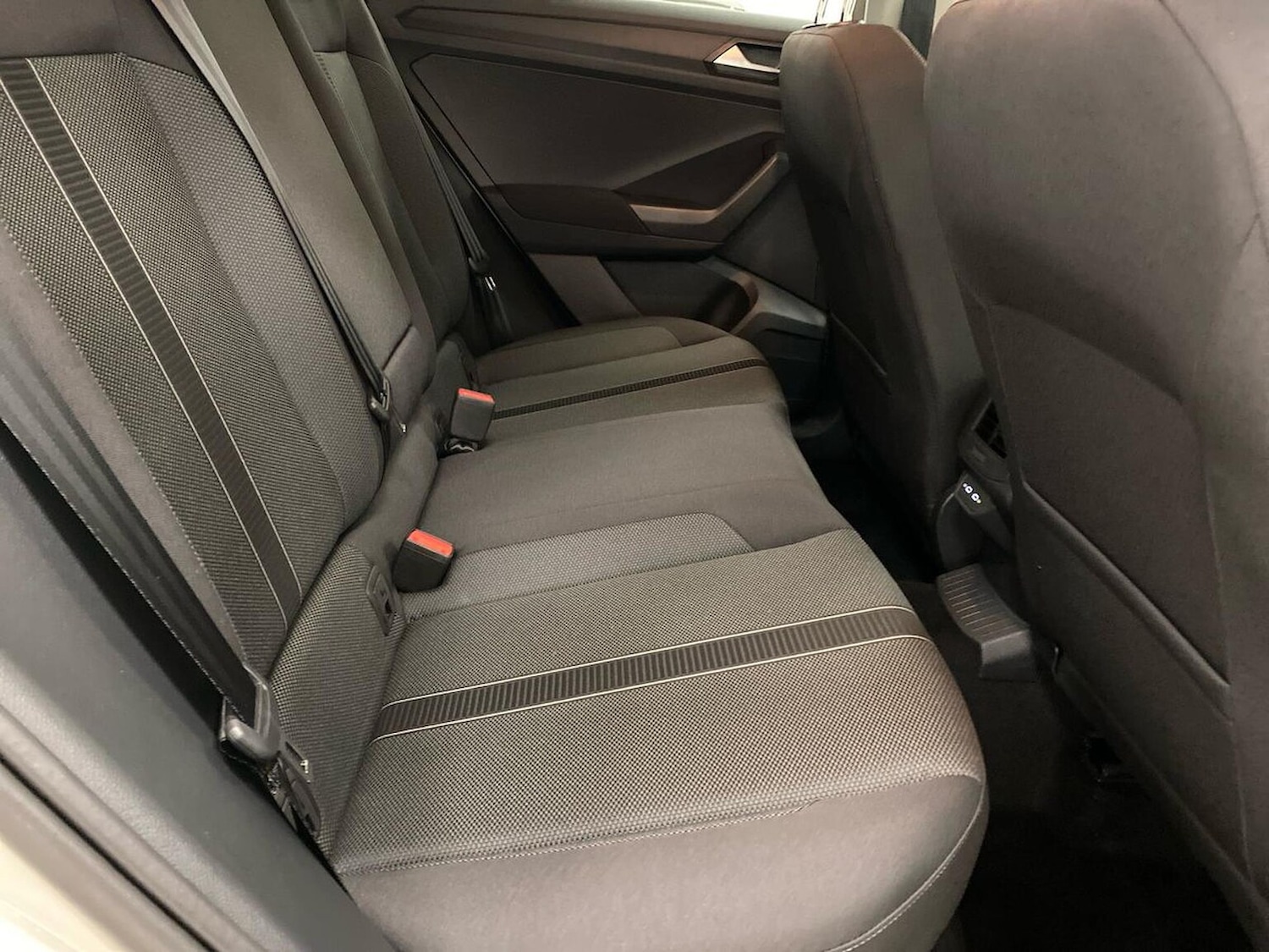 Used Volkswagen T-Roc 2025 for sale - 77555325: Photo 37