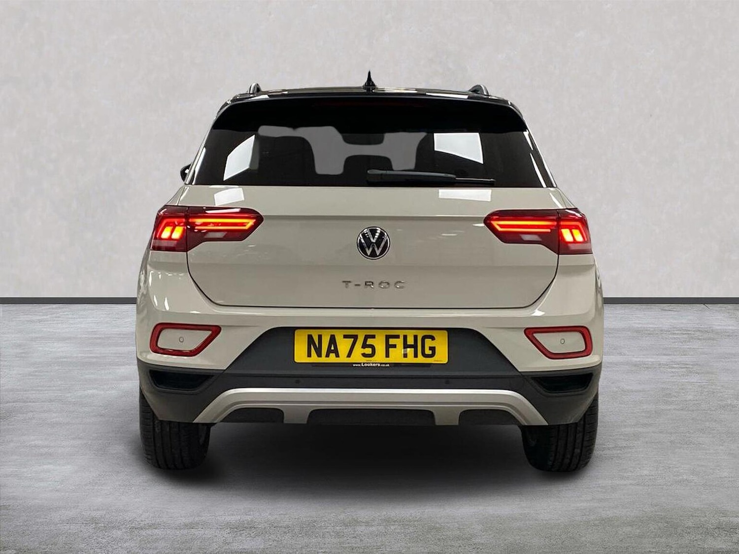 Used Volkswagen T-Roc 2025 for sale - 77555325: Photo 4