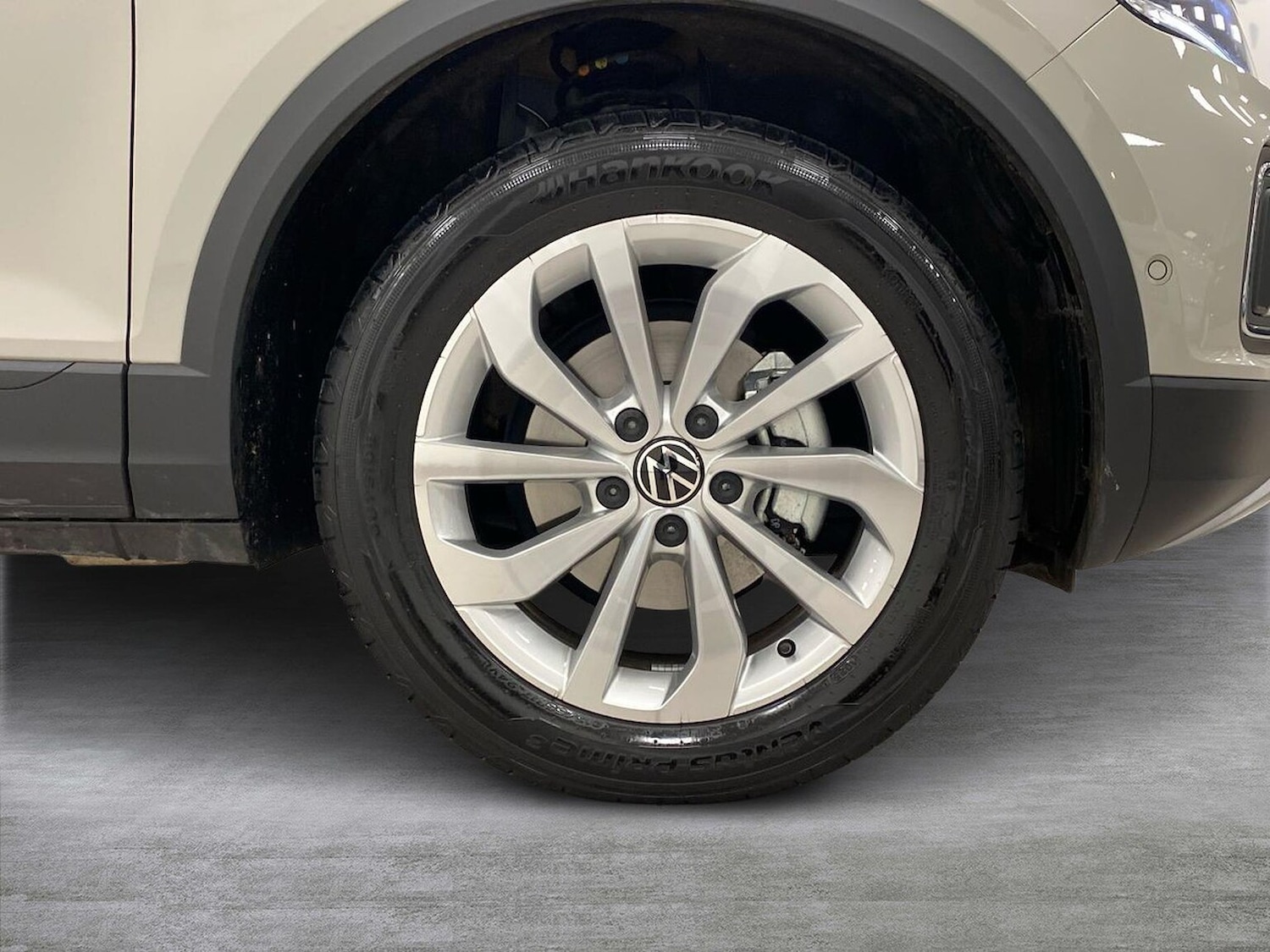 Used Volkswagen T-Roc 2025 for sale - 77555325: Photo 6