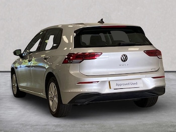 Used Volkswagen Golf 2023 for sale - 75907840: Photo
