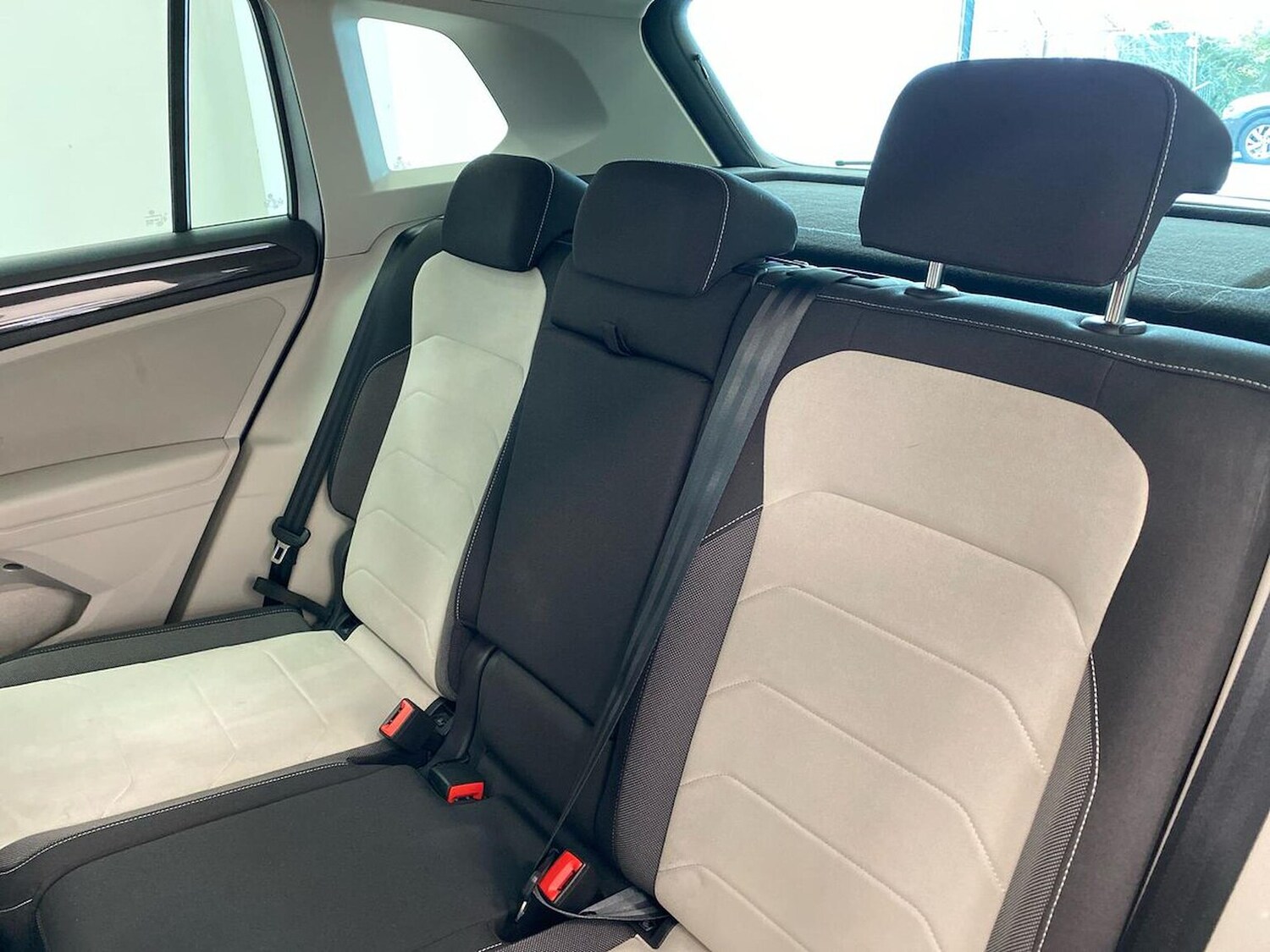 Used Volkswagen Tiguan 2022 for sale - 76040766: Photo 16