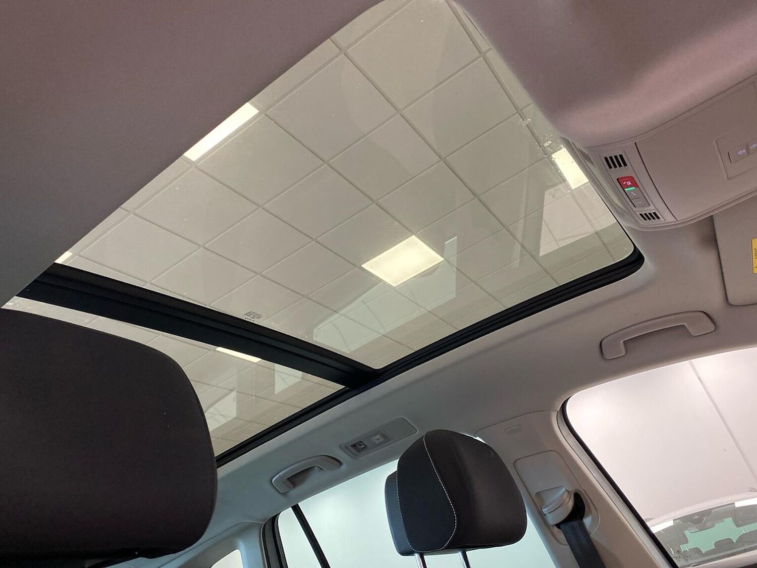 Used Volkswagen Tiguan 2022 for sale - 76040766: Photo 26