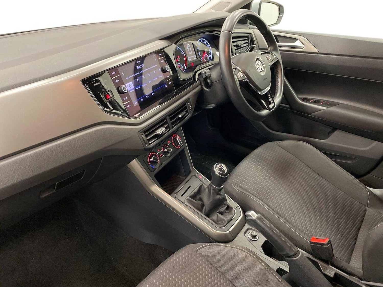 Used Volkswagen Polo 2019 for sale - 76637816: Photo 7