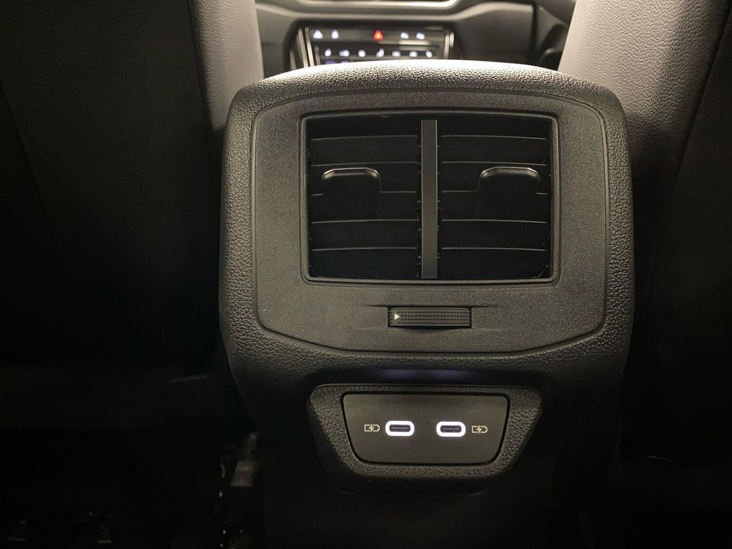 Used Volkswagen T-Roc 2025 for sale - 76070202: Photo 29