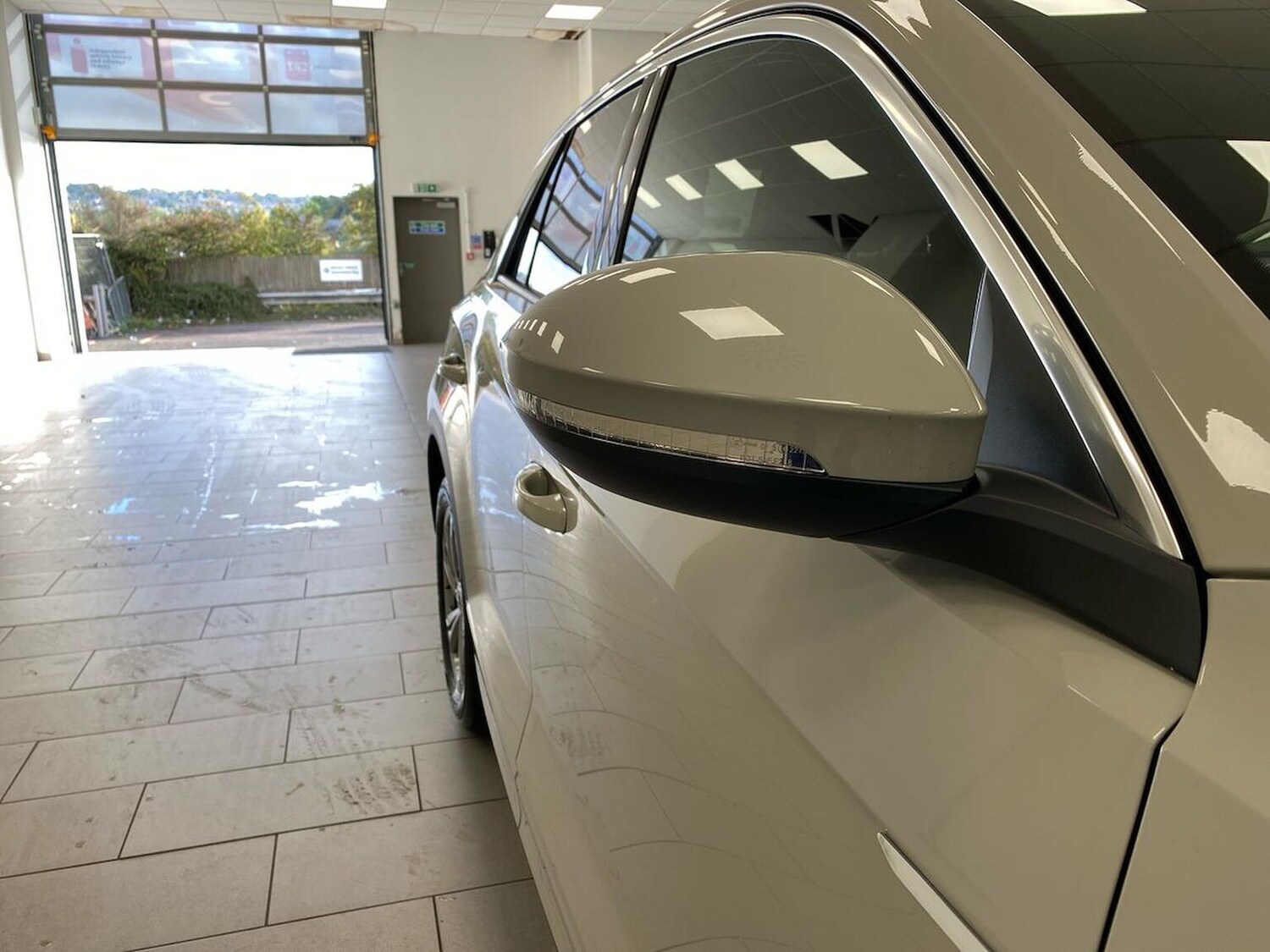 Used Volkswagen T-Roc 2025 for sale - 76070202: Photo 38