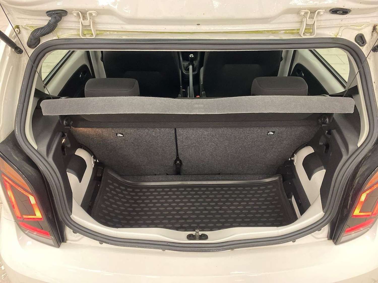 Used Volkswagen up! 2019 for sale - 76770081: Photo 17