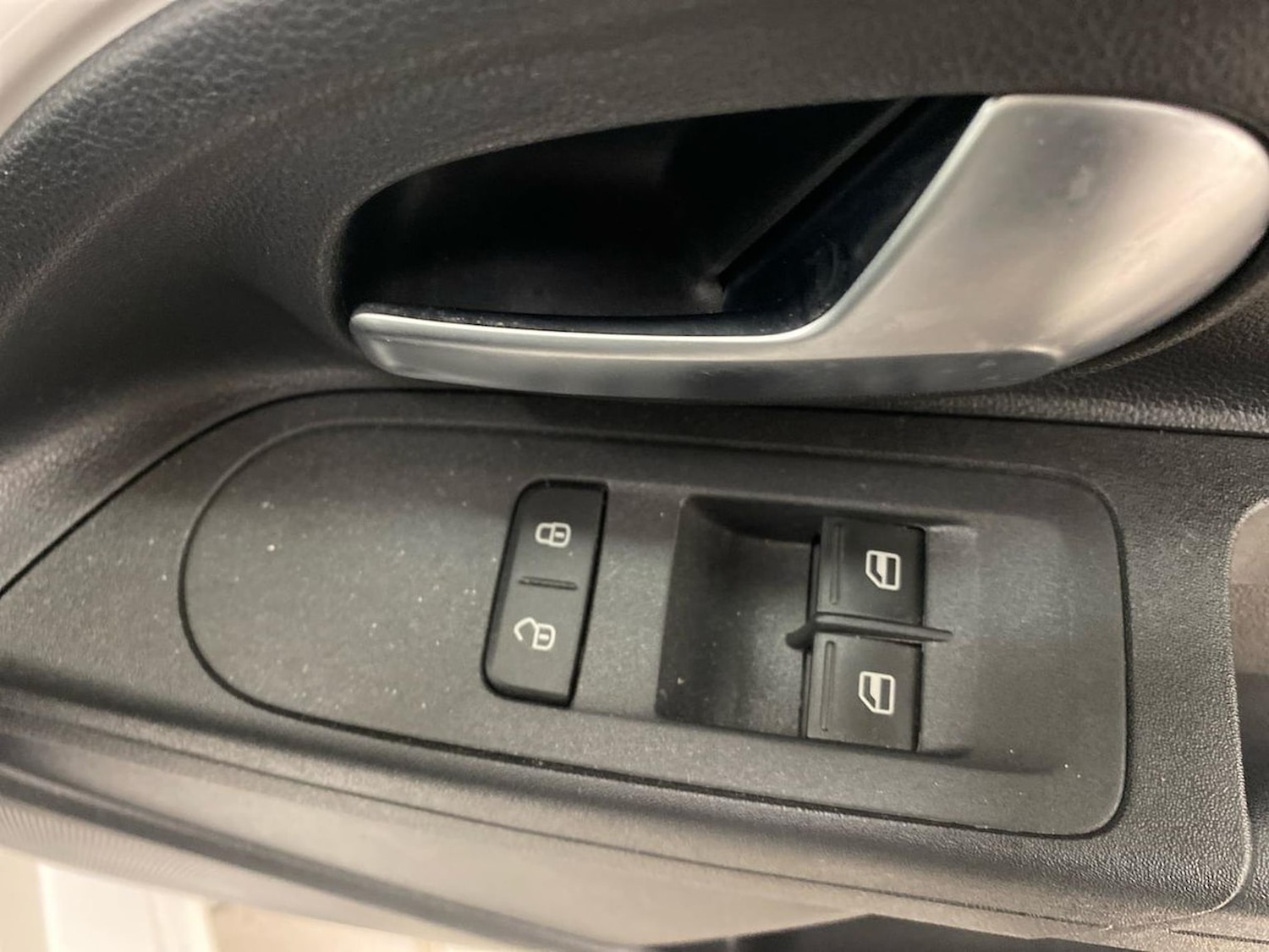 Used Volkswagen up! 2019 for sale - 76770081: Photo 21