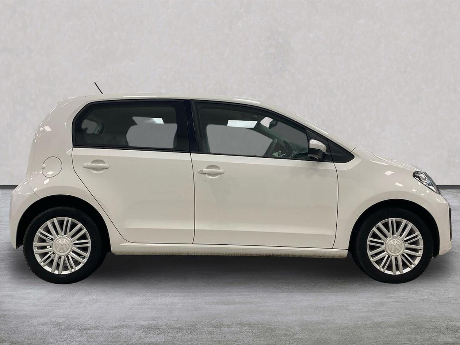 Used Volkswagen up! 2019 for sale - 76770081: Photo 3